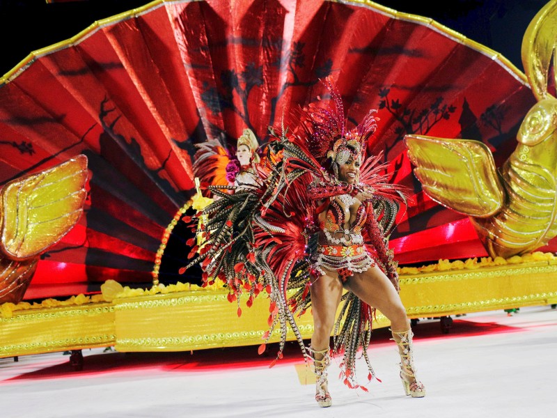 So feiern die Brasilianer Karneval in Rio.