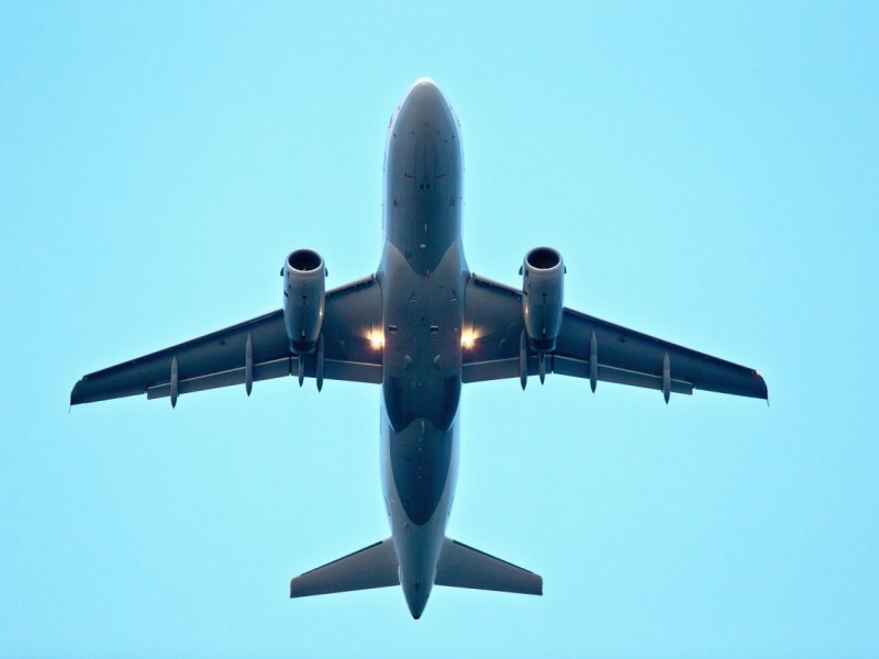 Flugzeug