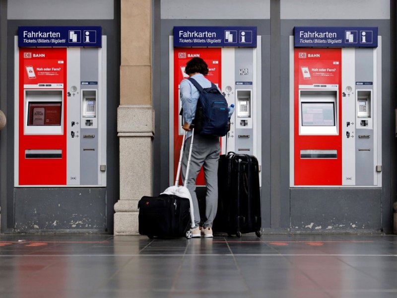 DeutscheBahn.jpg