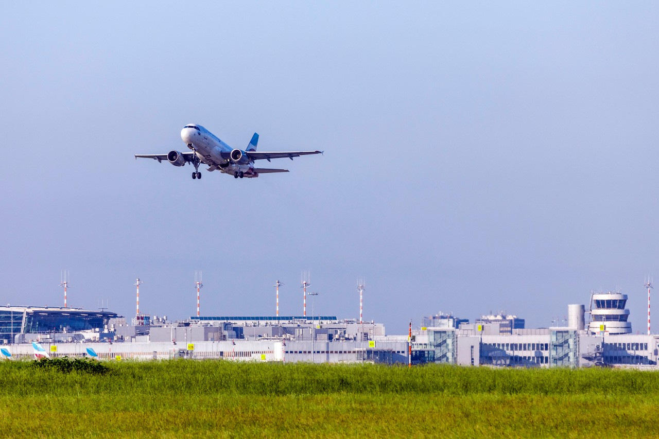 Am Flughafen Düsseldorf hat ein Mann einen Fehler begangen, der teuer für ihn werden könnte (Symbolfoto).