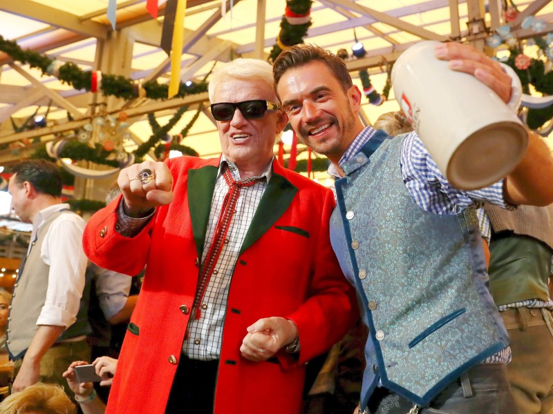 Die Sänger Heino und Florian Silbereisen feierten gemeinsam den Start des Oktoberfests. 