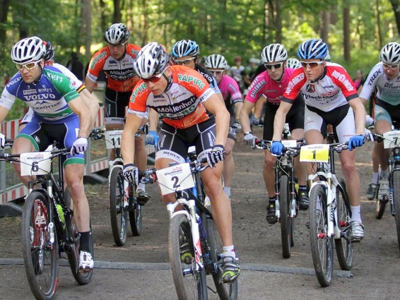 Mountainbike ,Start zum  Finale um den NRW Cup am 30.09.2012 in Haltern Am Dachsberg.Foto: Gerhard Schypulla WAZ FotoPool