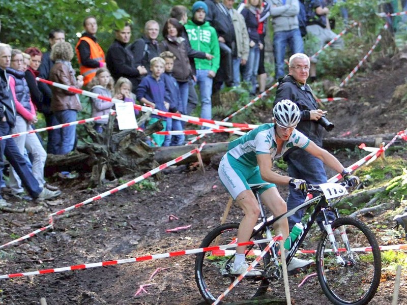 Mountainbike , Finale um den NRW Cup am 30.09.2012 in Haltern Am Dachsberg.  Foto: Gerhard Schypulla WAZ FotoPool