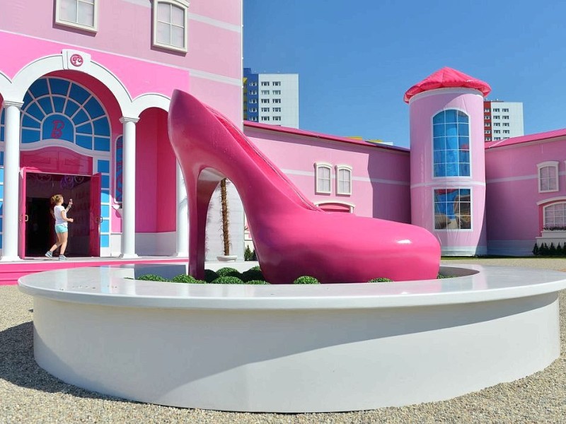 Die Barbies Dreamhouse Experience in Berlin. Auf 2500 Quadratmetern können Fans der blonden Puppe alles Neue rund um Barbies Leben entdecken.