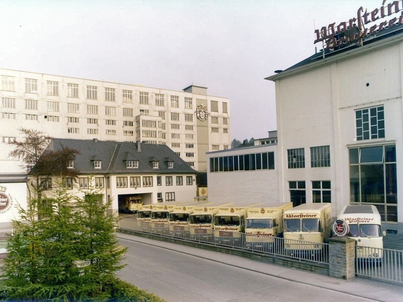 Die Stadtbrauerei inklusive Fuhrpark.