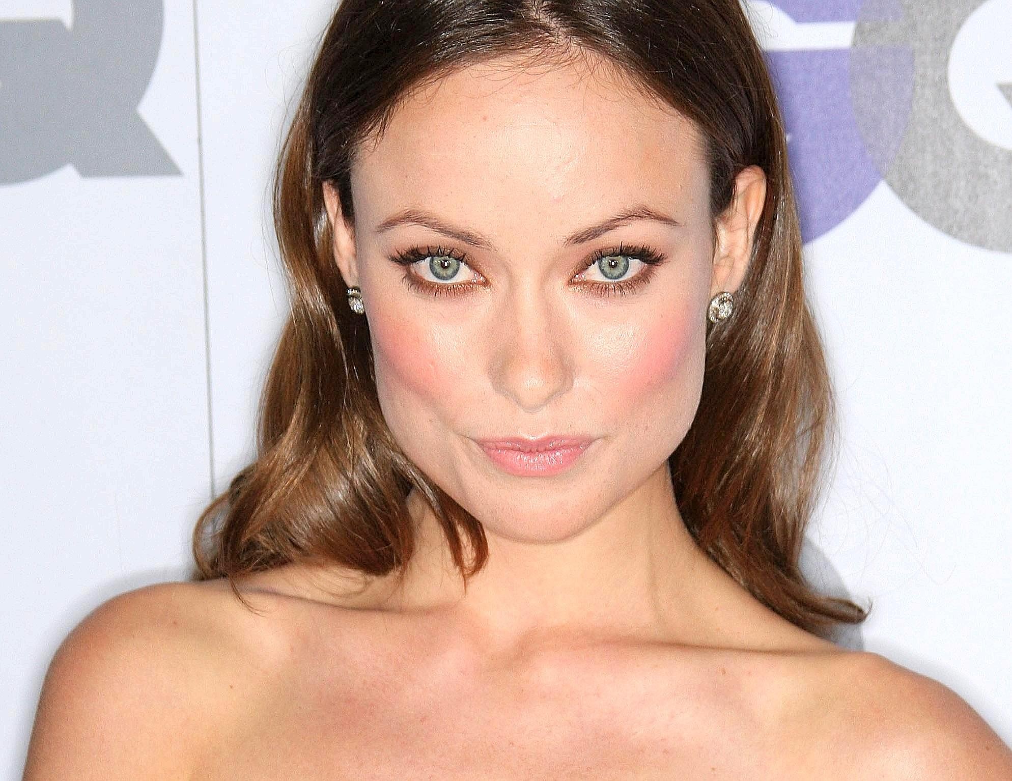 ...bekam Olivia Wilde den Titel Sexiest Vegetarian von Peta verliehen. Die Schauspielerin lebt sogar vegan: Mit der rein pflanzlichen Ernährung habe sie viel mehr Energie und fühle sich glücklicher, sagt die Schauspielerin. Weitere Titelträger sind etwa...