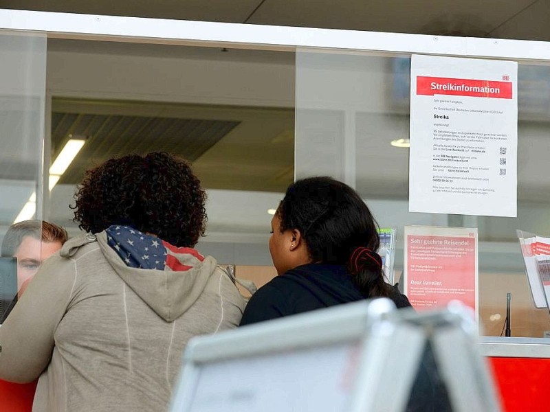 Auch am Duisburger Hbf fielen Mittwoch viele Züge aus.