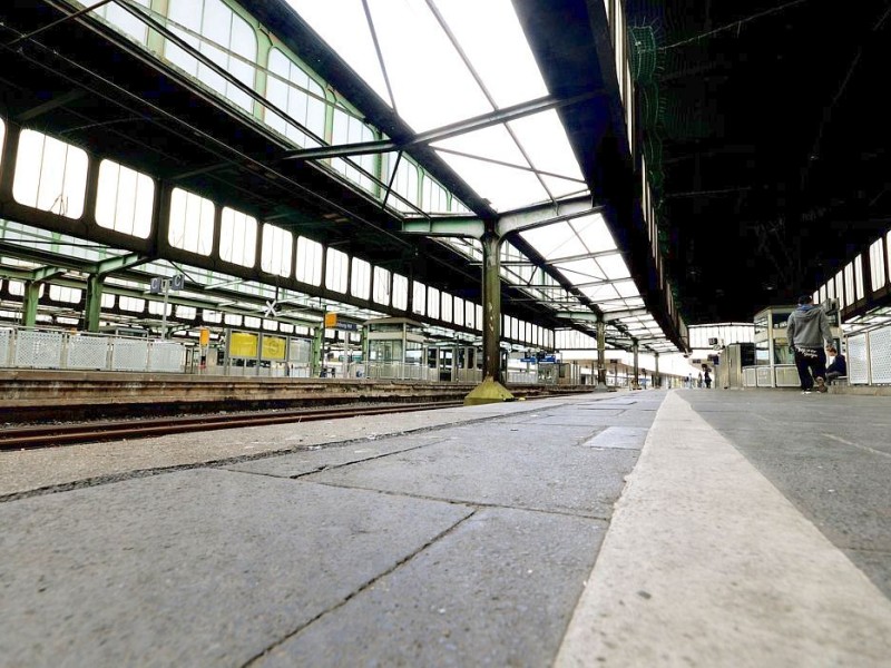 Auch am Duisburger Hbf fielen Mittwoch viele Züge aus.