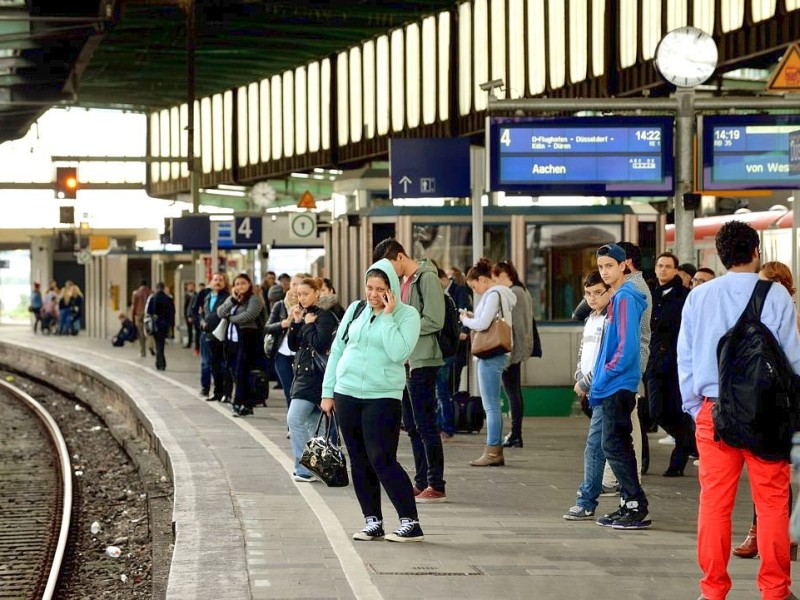 Auch am Duisburger Hbf fielen Mittwoch viele Züge aus.