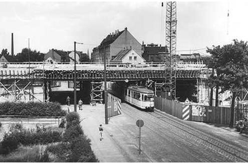 Kreuzungsbauwerk B1/Herner Straße im Bau.