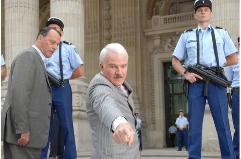 Kriminal-Dream-Team: Ermittlerduo Inspektor Clouseau (Steve Martin) und sein Assistent Ponton (Jean Reno). © Sony Pictures