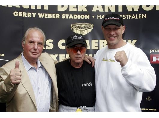 „Mister Boxing” macht Schluss. Über 30 Jahre hat Jean-Marcel Nartz bei fast jedem Profi-Boxkampf in Deutschland seine Finger im Spiel gehabt und als so genannter Matchmaker bei 272 Kampftagen die Gegner der Stars ausgesucht. Foto: Imago