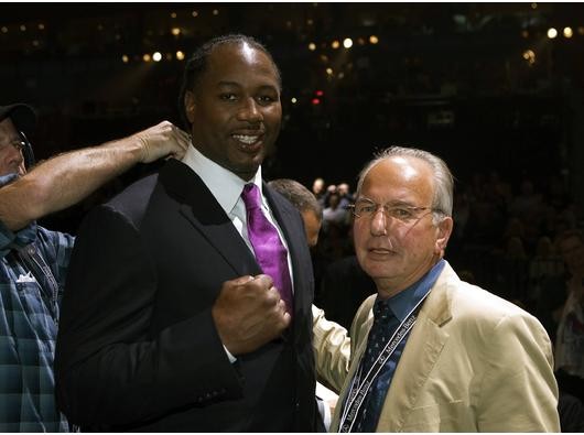 „Mister Boxing” macht Schluss. Über 30 Jahre hat Jean-Marcel Nartz bei fast jedem Profi-Boxkampf in Deutschland seine Finger im Spiel gehabt und als so genannter Matchmaker bei 272 Kampftagen die Gegner der Stars ausgesucht. Foto: Imago