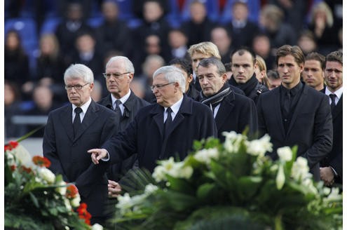 Fußball ist nicht alles. Fußball darf nicht alles sein, liebe Eltern, wenn ihr daran denkt, dass eure Kinder mal Nationalspieler sein könnten...