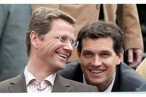 Guido Westerwelle und Michael Mronz: Nach sieben Jahren ohne Trauschein nun die Hochzeit.