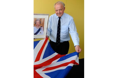 Bernhard Nardorf von der Deutsch-Englischen Gesellschaft fährt direkt zur Trauung nach London. Foto: Klaus Micke