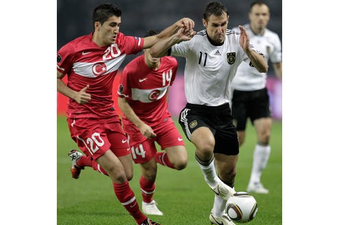 EM-Qualifikationsspiel Deutschland gegen Türkei, Endstand 3:0 (1:0).