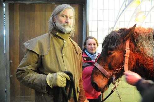 Das Tier und auch sein Besitzer Heinz Ufer (57) kamen mit dem Schrecken davon. Foto: Stephan Witte