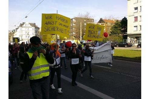 Marsch der Huren - Prostituierte demonstrieren in Dortmund. Foto: Katrin Figge