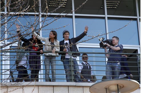 18.000 DSDS-Fans kamen am Sonntagmittag nach Oberhausen, um im Centro Autogramme der sechs DSDS-Kandidaten zu bekommen. Foto: Anja Bäcker