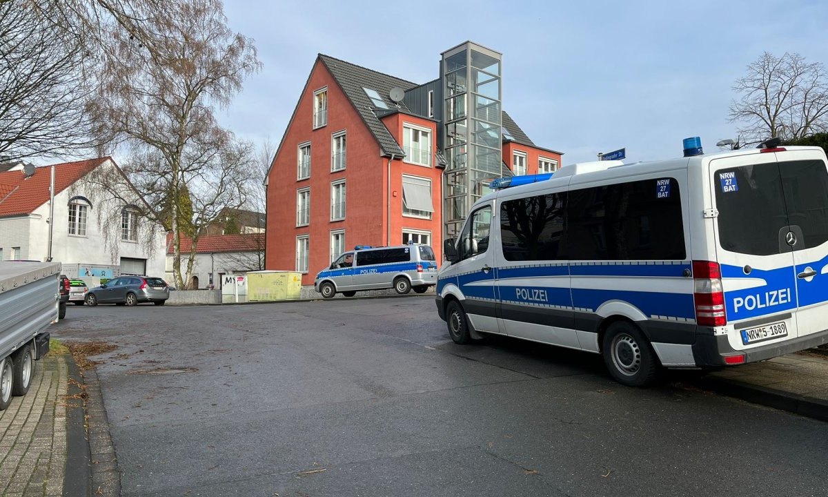 0222_SEK-Einsatz_Essen (1).jpeg