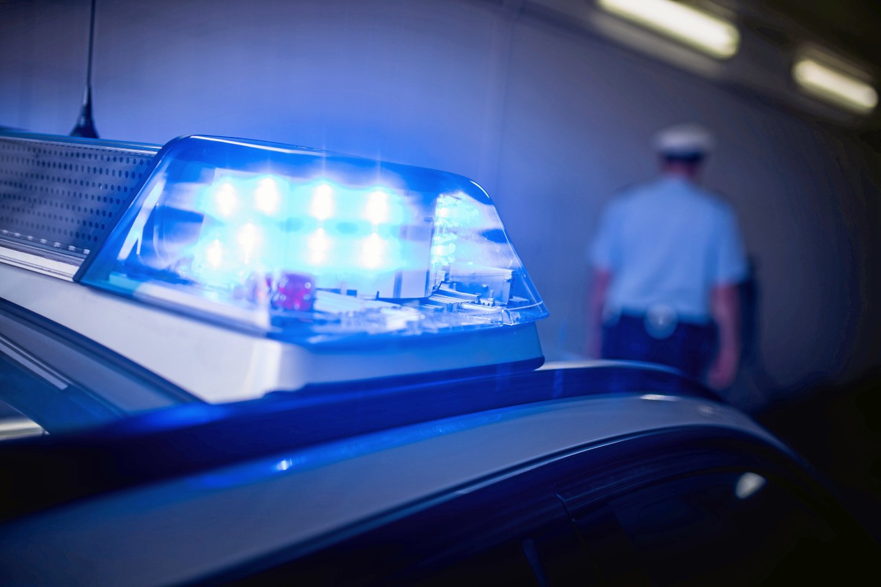 Deutsche Bahn in Essen: Die Polizisten nahmen den Übeltäter mit auf die Wache. (Symbolbild) 