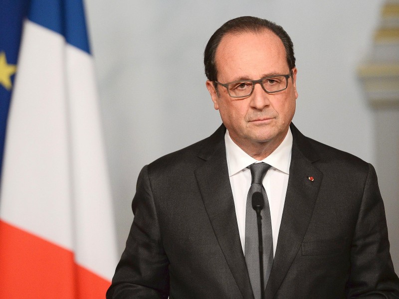 Samstag, 14. November 2015: Der Tag nach den Anschlägen – Präsident François Hollande spricht von einem „Kriegsakt“ der Terrormiliz „Islamischer Staat“ (IS).