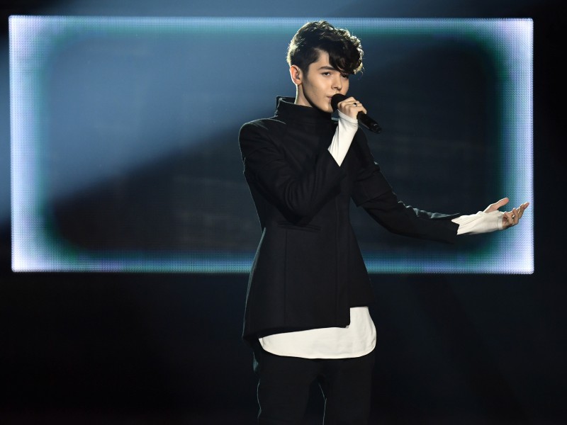 Kristian Kostov bei seinem Auftritt mit dem Lied „Beautiful Mess“. Der Bulgare musste nur Portugal den Vortritt lassen.