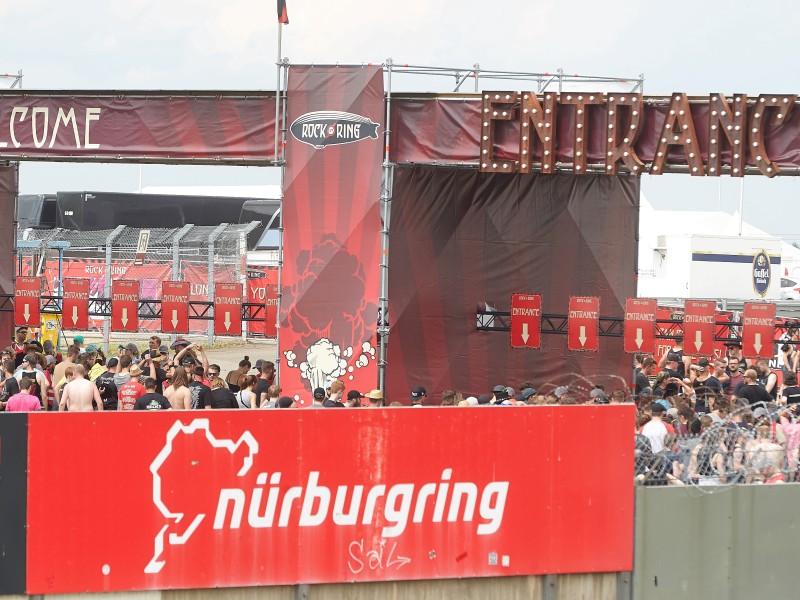 2017 war das Festival wieder an seinem Ursprungsort – am Nürburgring in der Eifel – zurückgekehrt. 2015 war das Spektakel nach einem Kostenstreit mit den damaligen Eigentümern der Rennstrecke zum rund 30 Kilometer entfernten Flugplatz Mendig ausgewichen.