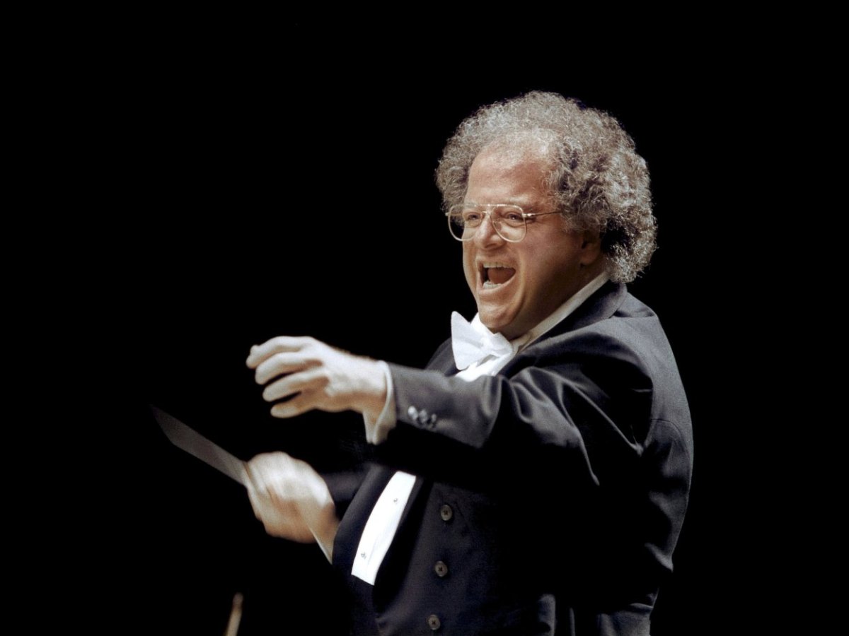 2018-03-12T213517Z_279572217_RC13A547D6C0_RTRMADP_3_NEW-YORK-OPERA-JAMESLEVINE.JPG