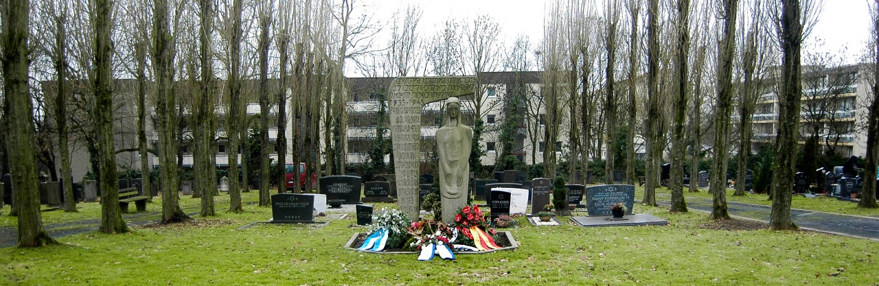 Auf dem jüdischen Friedhof in Mülheim vergewaltigte der Mann das Mädchen (12).