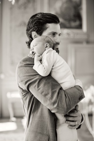 Auch Prinz Carl Philip stand mit seinem Sohn vor der Kamera.