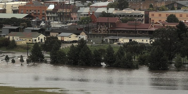 45328266--656x240.jpg