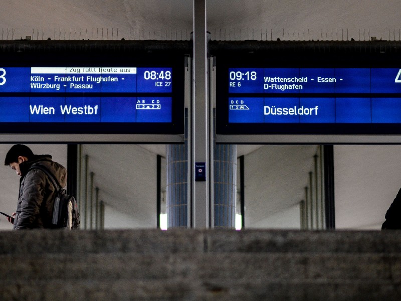 Lokführer-Streik am Bochumer Hauptbahnhof.