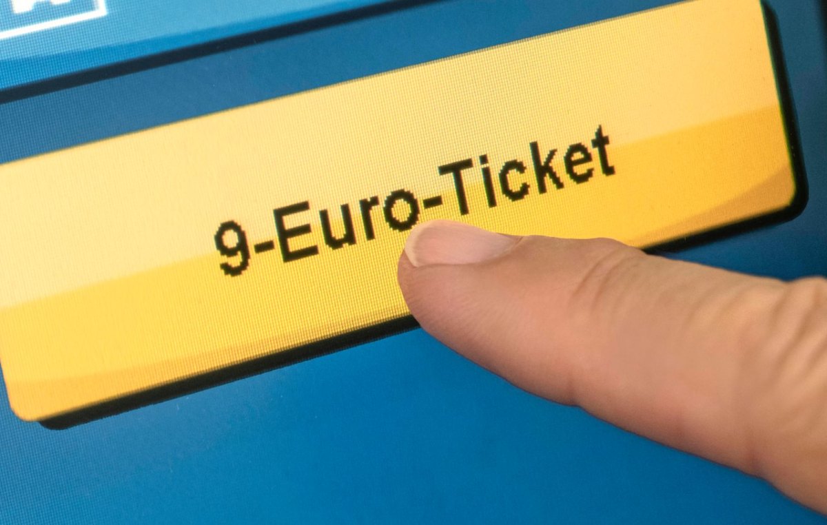 9-Euro-Ticket.jpg