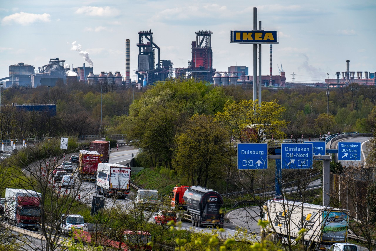 Die A59 bei Duisburg wird in Kürze gesperrt - beide Richtungen betroffen. (Archivbild)