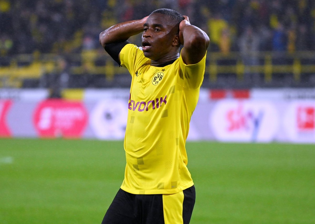 BVB-Moukoko.jpg