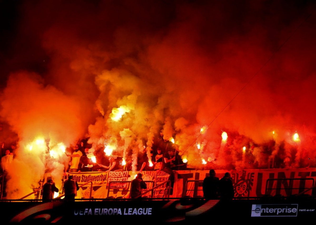 BVB Pyrotechnik Porto.jpg