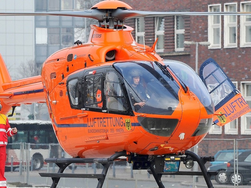 Die Piloten des Rettungshubschraubers Christoph 9 haben seit Ende 2010 einen Landeplatz direkt vor dem Hauptbahnhof. 