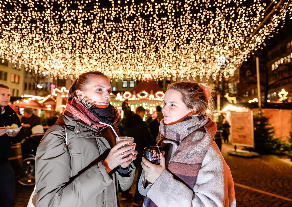 Bochum Weihnachtsmarkt Ingo Otto FUNKE Fotoservices.jpg