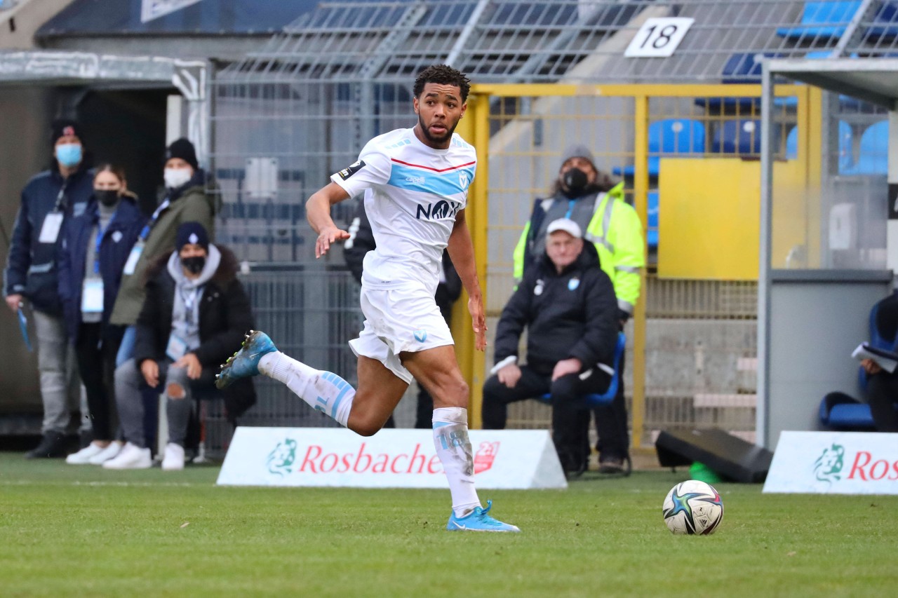 Einst bei Schalke, nun bei Viktoria Berlin: Brooklyn Ezeh.