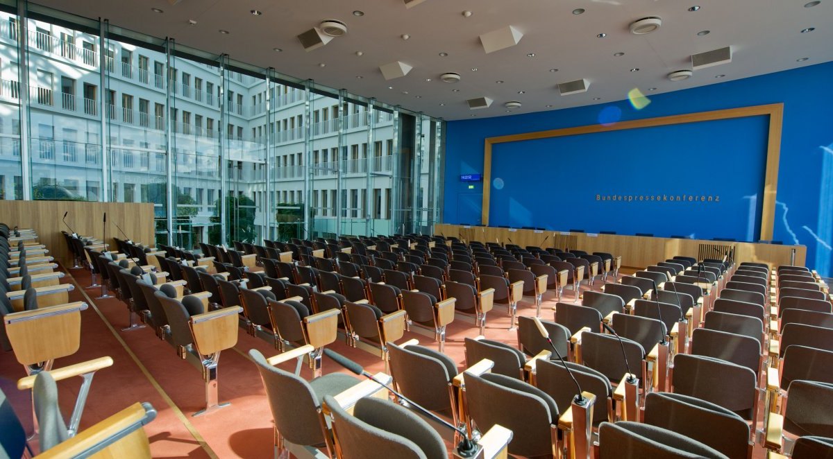 Bundespressekonferenz.jpg