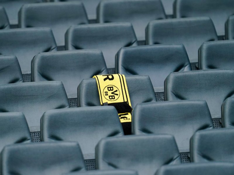 Corona in NRW Fußball.jpg