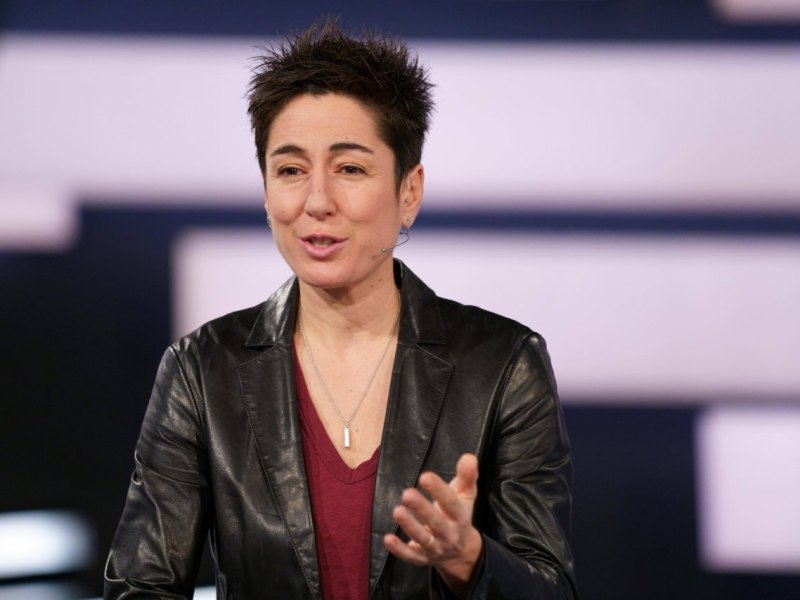 Dunja Hayali.jpg