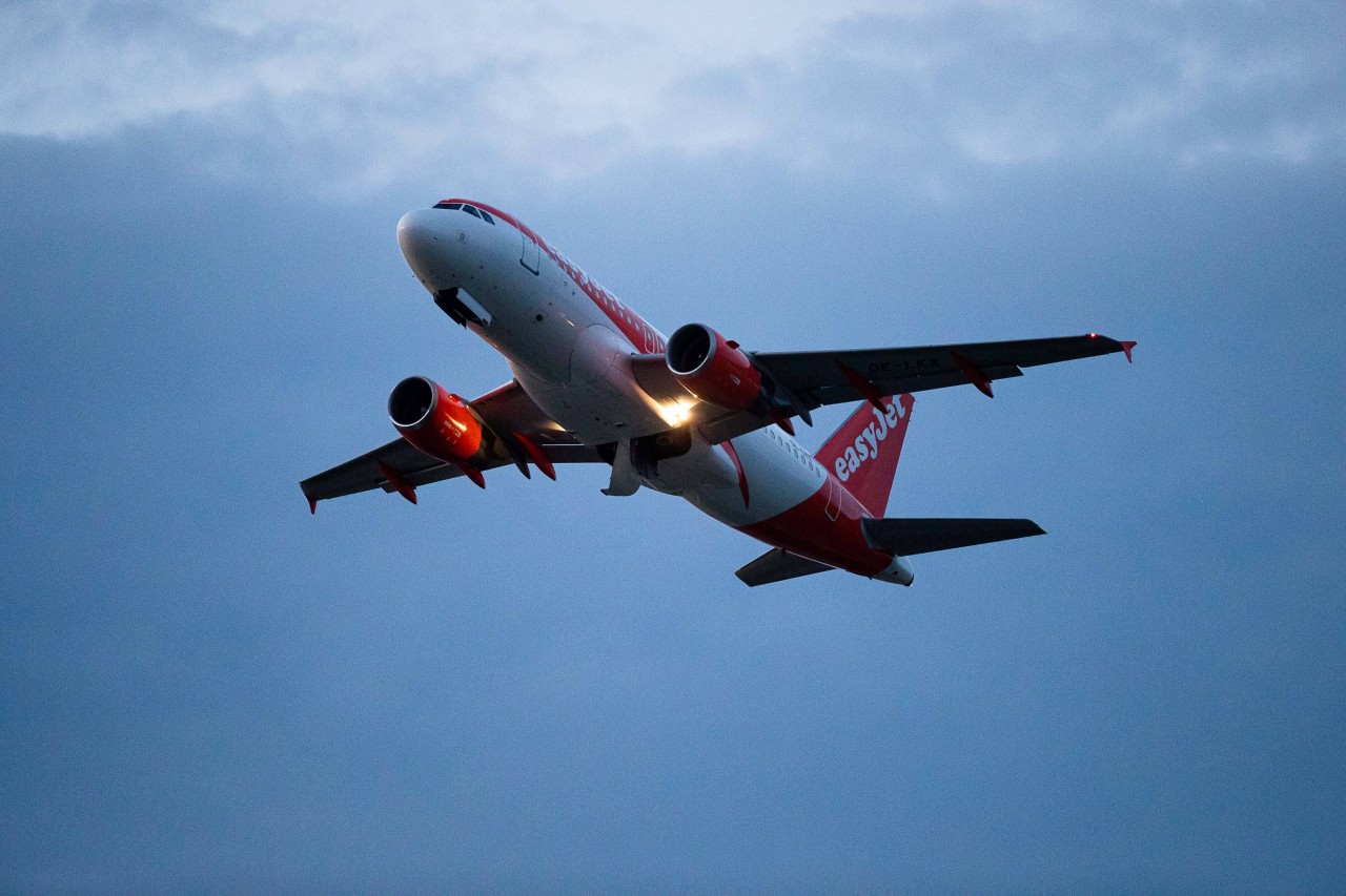 Easyjet streicht zum zweiten Mal in kurzer Zeit hunderte Flüge. (Symbolbild)