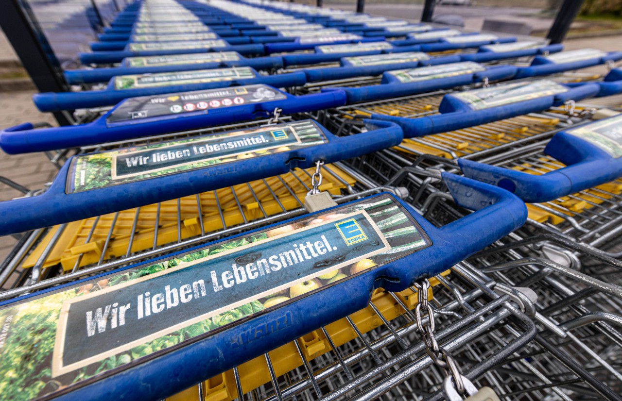 Edeka und das Schwesterunternehmen Netto zoffen sich schon seit einer Weile mit einem großen Getränke-Hersteller.