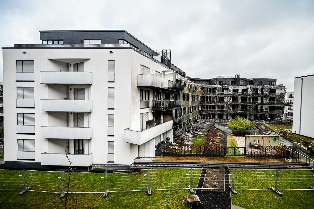 Essen: Das Ausmaß der Zerstörung nach dem Großbrand in der Grünen Mitte ist immens.