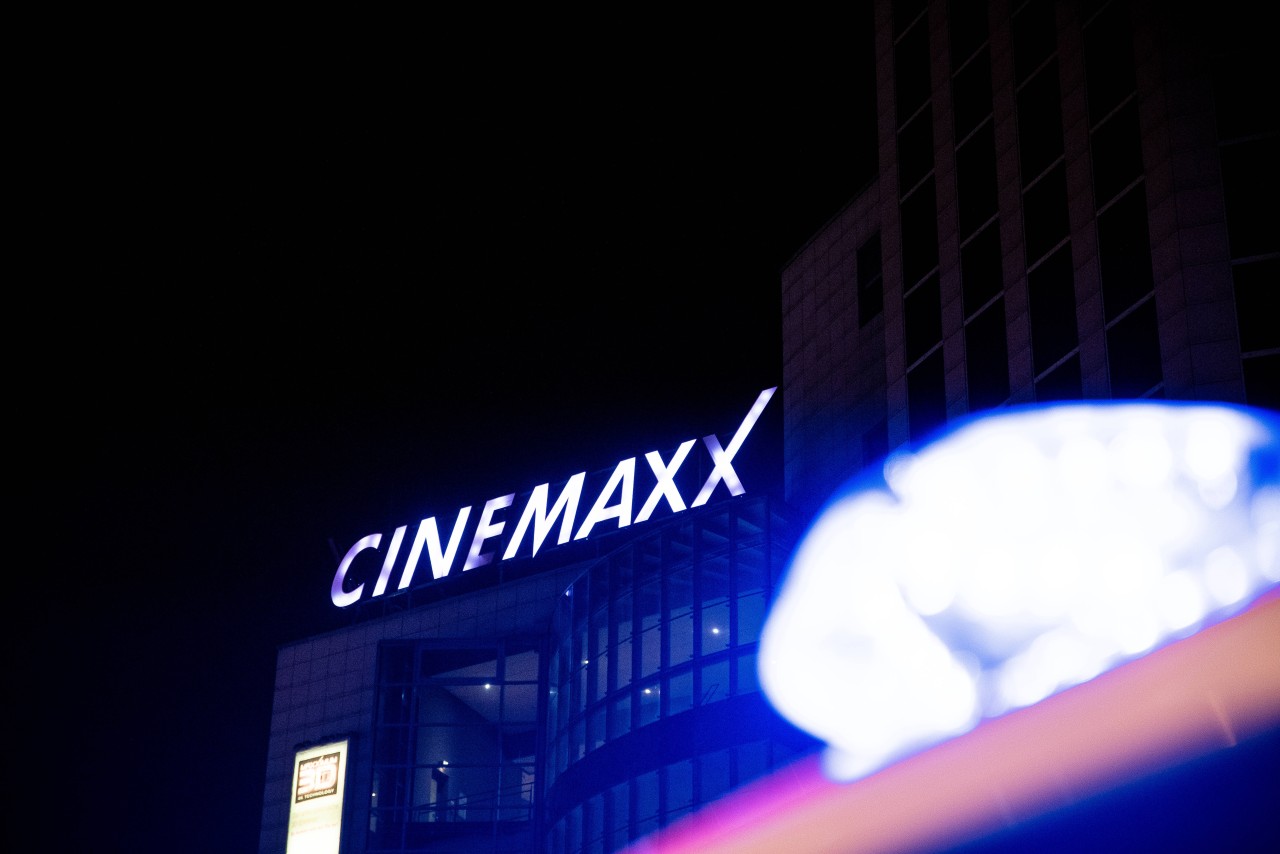 Nach der Reizgas-Attacke im „Cinemaxx“- Kino in Essen gibt es nun neue Details zu den Hintergründen.