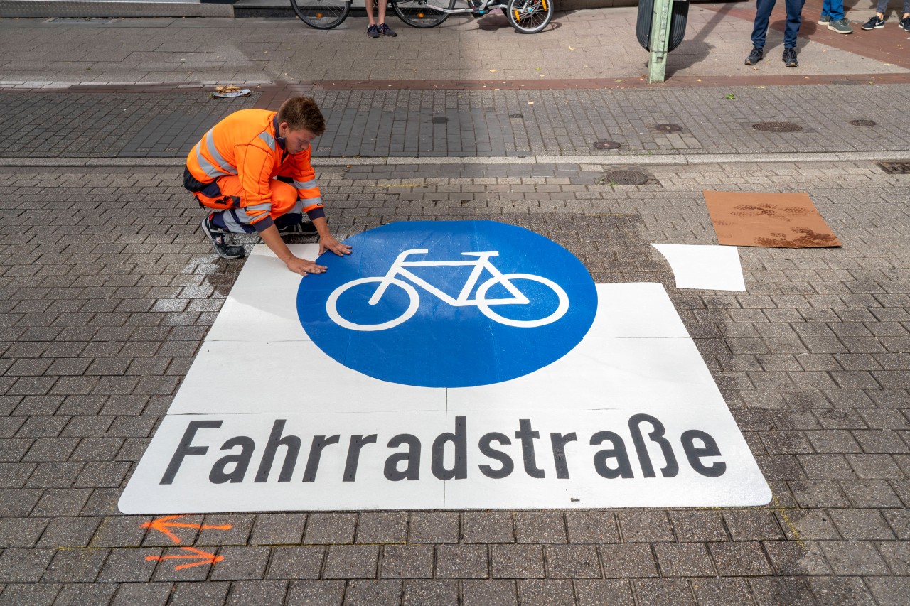 Essen: Ärger auf der Rü! Fehler von Radfahrer löst hitzige Diskussion aus. 