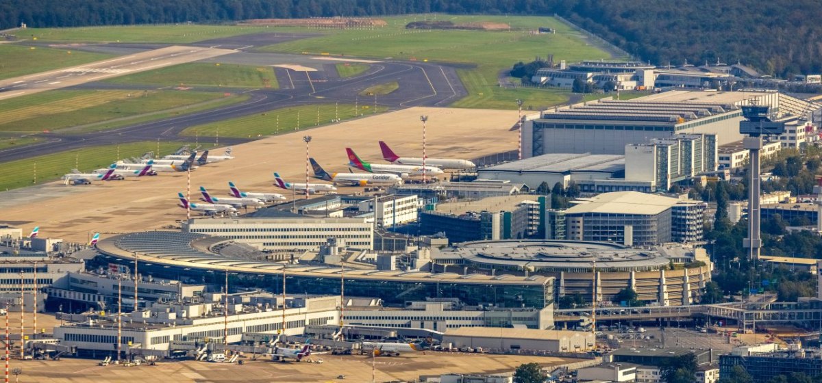 Flughafen Düsseldorf.jpg